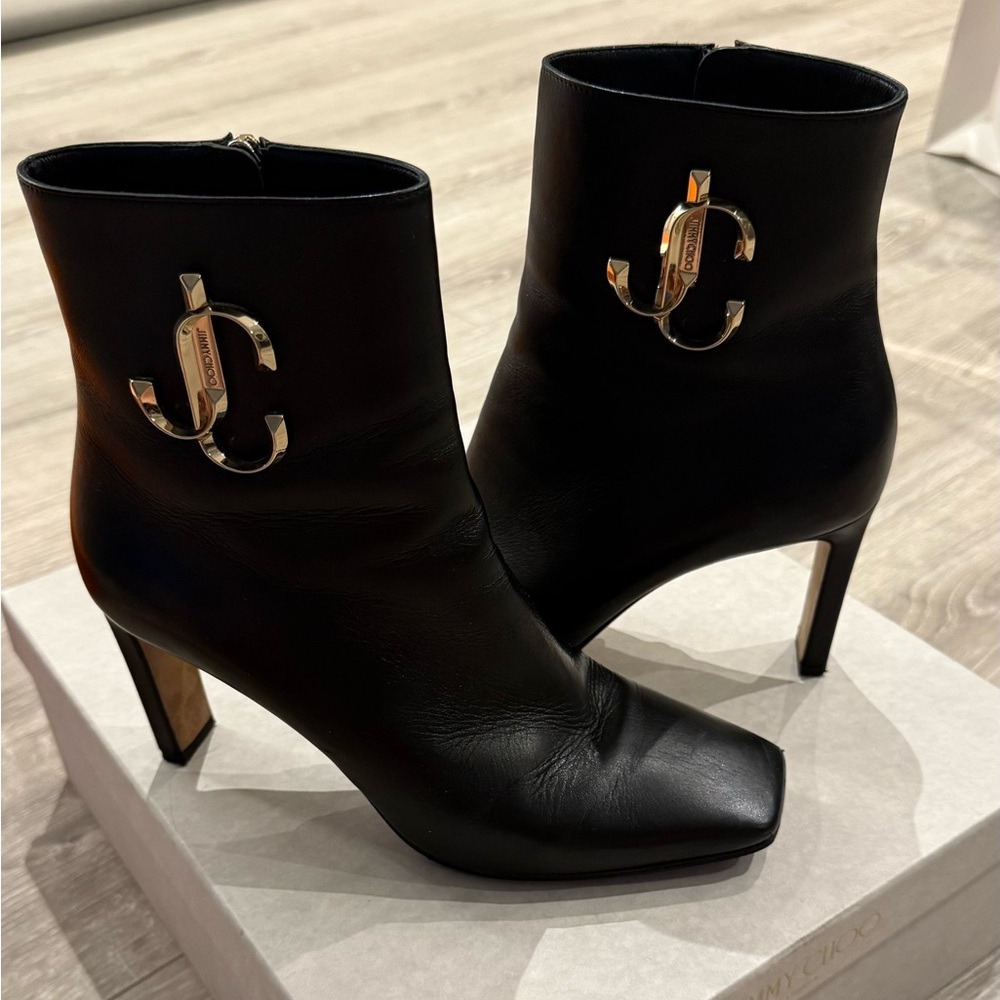 ✨ Authentic Jimmy Choo Black Leather Minori Ankle Boots – Size 38.5 ✨